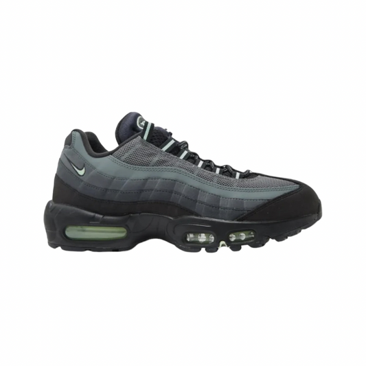 NIKE AIR MAX 95’s VAPOUR GREEN