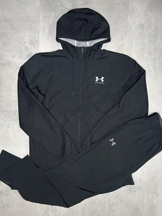 UNDER ARMOUR BLACK TRACKSUIT