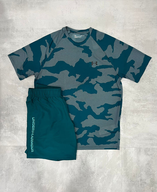 UNDER ARMOUR CAMO SET