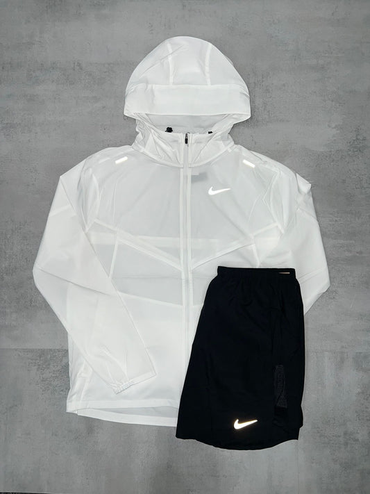 NIKE WHITE/BLACK SET