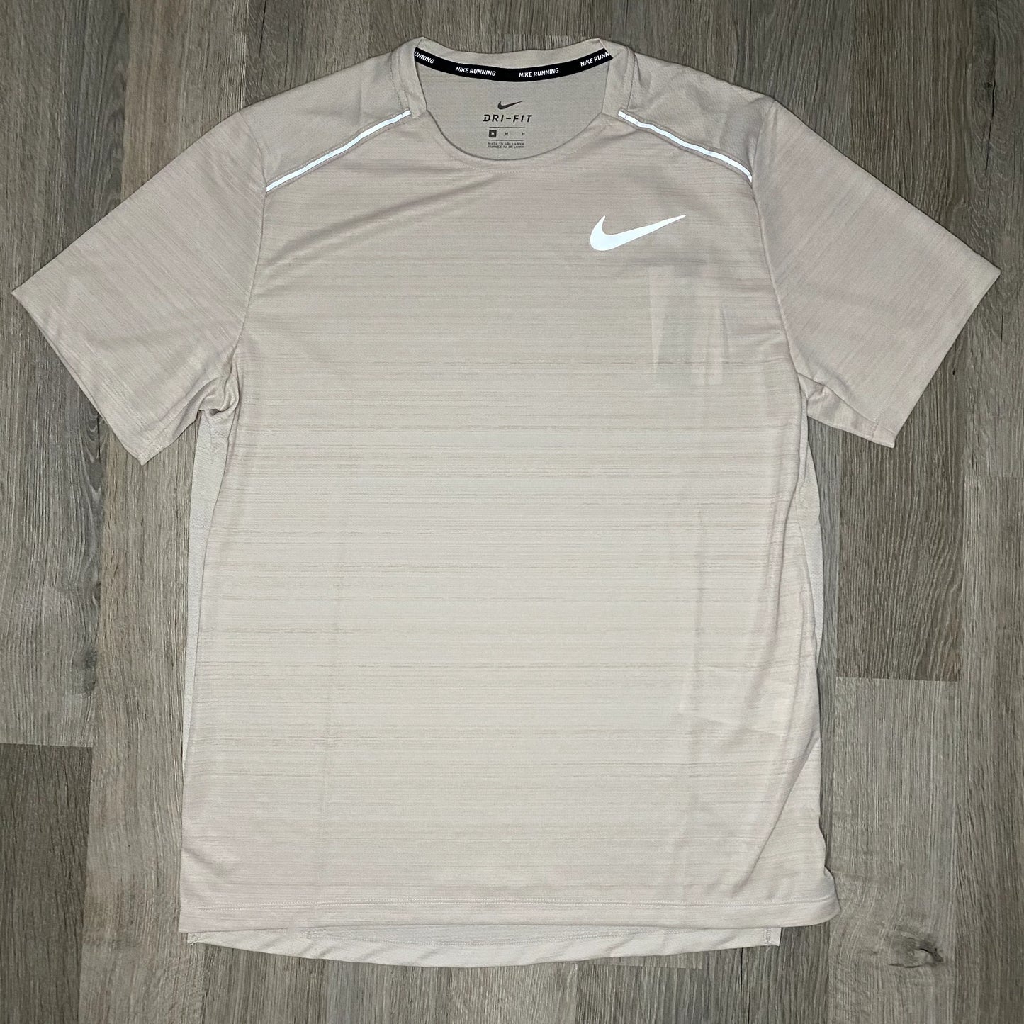 NIKE MILER TEE BEIGE